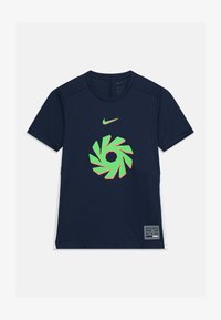 Δεν επιλέχθηκε, obsidian/white/green strike