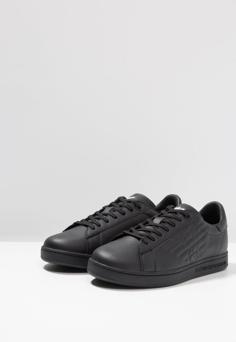 giorgio armani trainers