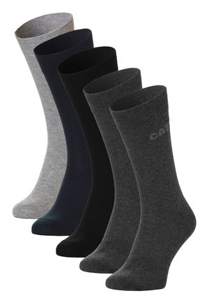 Cinq paires de chaussettes dans des nuances variées : gris clair, marine, noir, gris foncé et charbon. Le matériau semble doux avec une texture lisse.