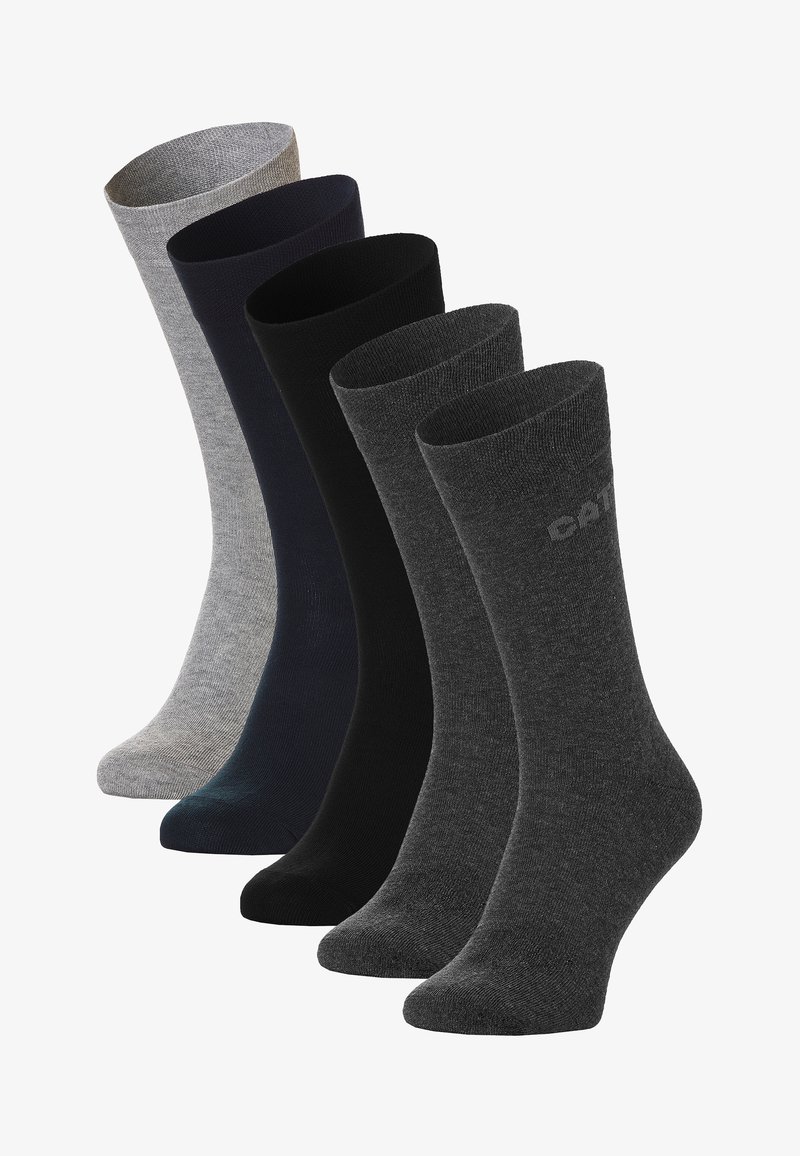 Cinq paires de chaussettes dans des nuances variées : gris clair, marine, noir, gris foncé et charbon. Le matériau semble doux avec une texture lisse.