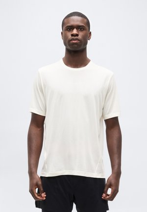 SHKOUT CORE TEE - Športové tričko - whisper white