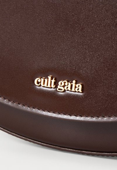 Cult Gaia AZARIAH TOP HANDLE - Håndtasker - espresso
