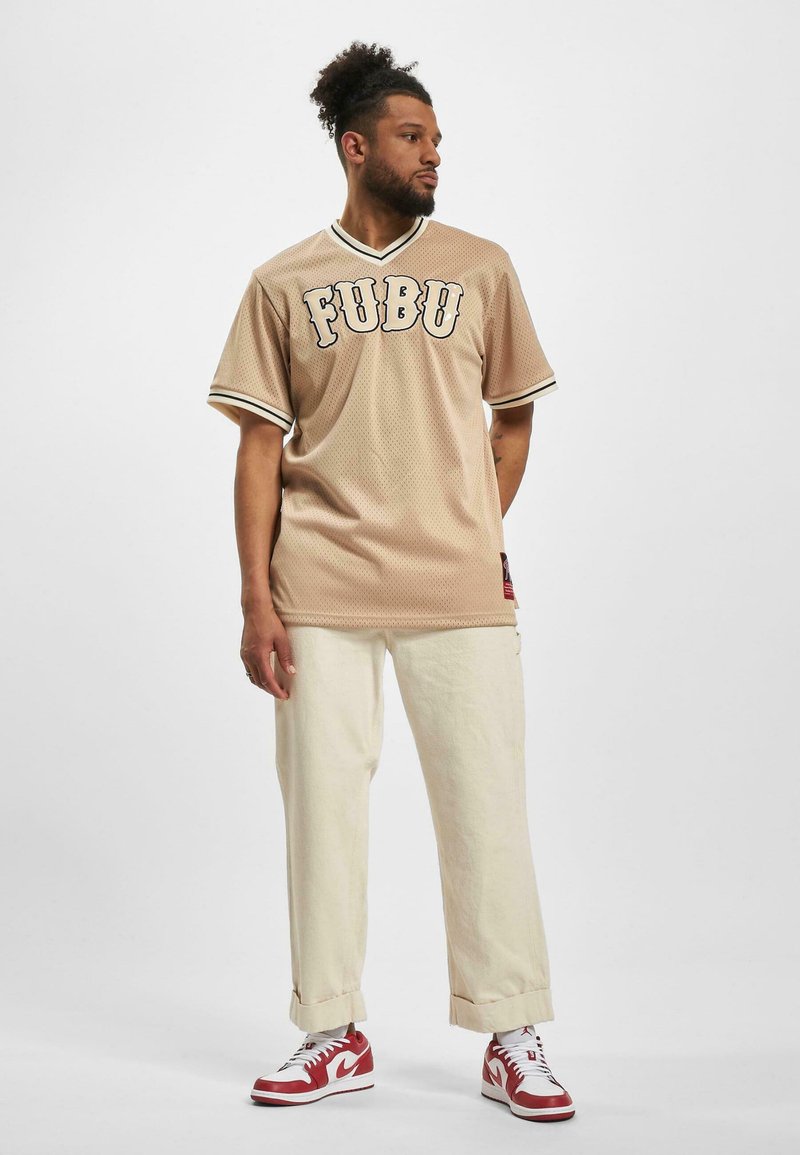 T-shirt Fubu Vintage Homme - Taille L - Couleur Bleu - Occasion Très Bon état