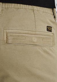 Thumbnail Image 5
