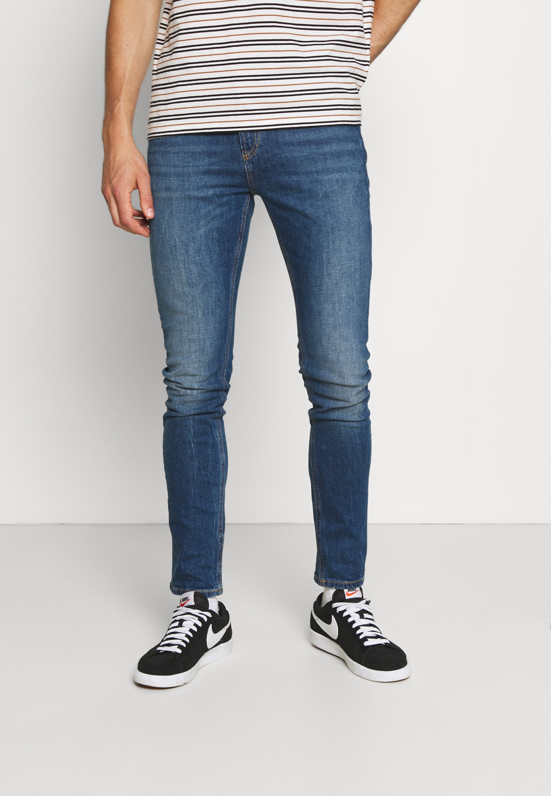 Vaqueros Mujer | The Sky - Vaqueros high rise straight fit — Imagine Blue  Imagine Blue | Scotch \u0026 Soda — CA Photography KY