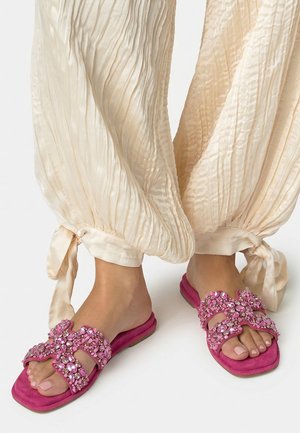 Alma Blue, Pantolette flach - fucsia jaspeado