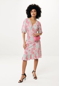 Mexx Vardagsklänning - aqua green