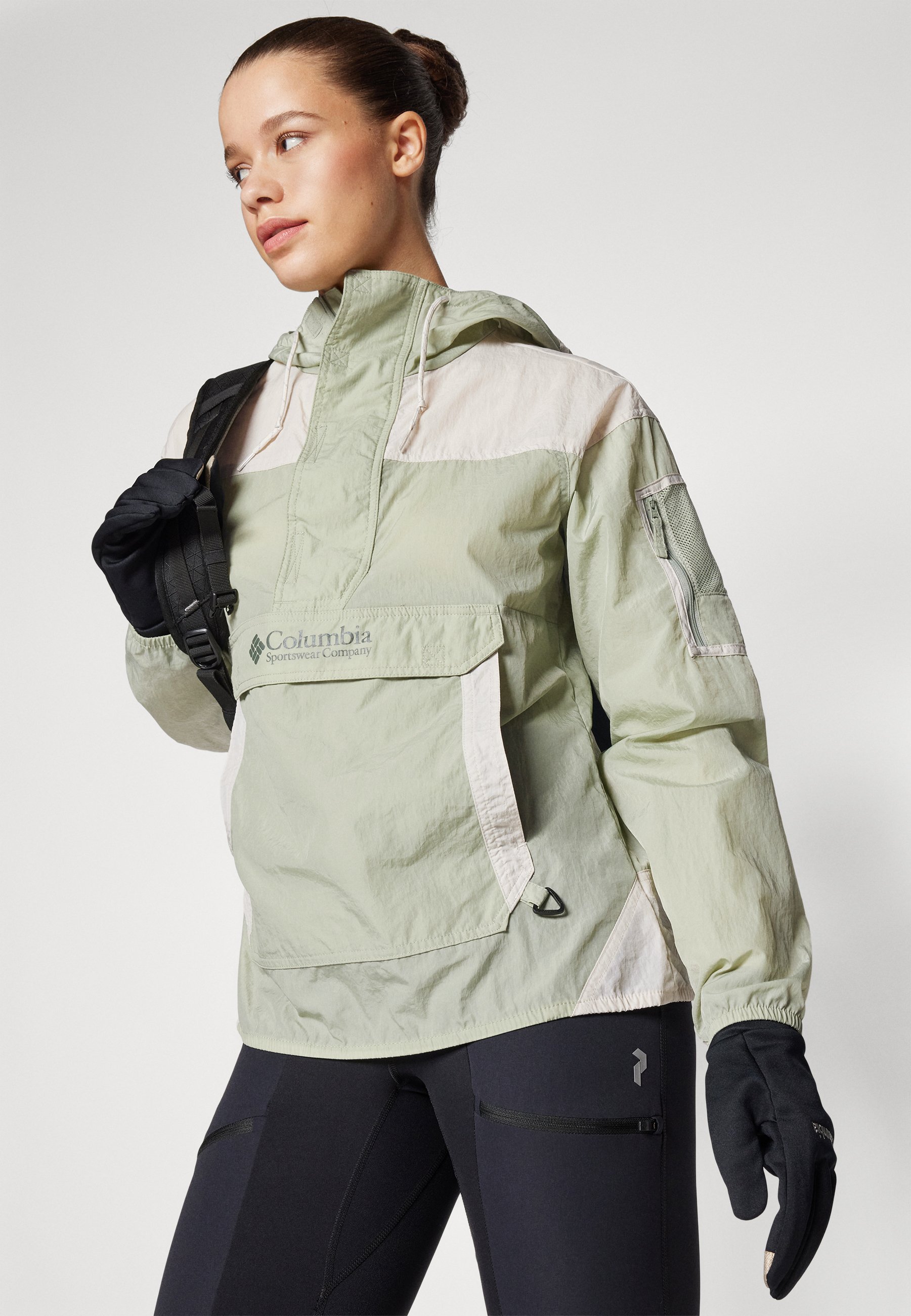 Columbia CHALLENGER™ II WINDBREAKER - Windbreaker - safari/dark
