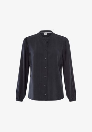 Blusa blu scuro con colletto tondo, maniche lunghe e a sbuffo, bottoni sul fronte e una texture di tessuto liscia. Presenta una vestibilità sartoriale.