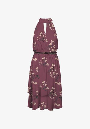 Robe à motif floral dans un mauve profond, avec un col en forme de goutte, sans manches, et une taille froncée avec un détail de ceinture tressée.