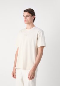 BOSS TEE - Basic T-shirt - open white