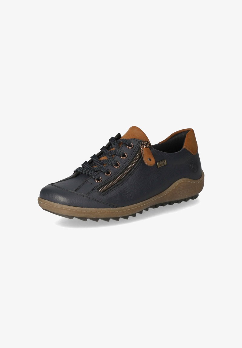 Sneakers in pelle blu navy con dettagli marroni, caratterizzati da un sistema di allacciatura frontale, zip laterale, suola testurizzata e punta rotonda. Design senza tempo per un uso versatile.