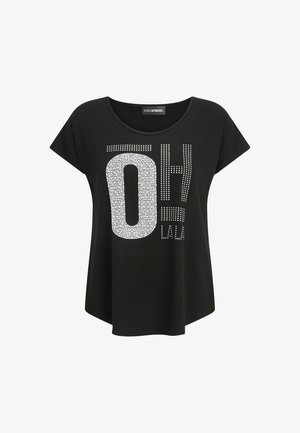 Black short-sleeve T-shirt with white dotted text "OH LAU" and a round neckline, labeled "Doris Streich" inside collar.