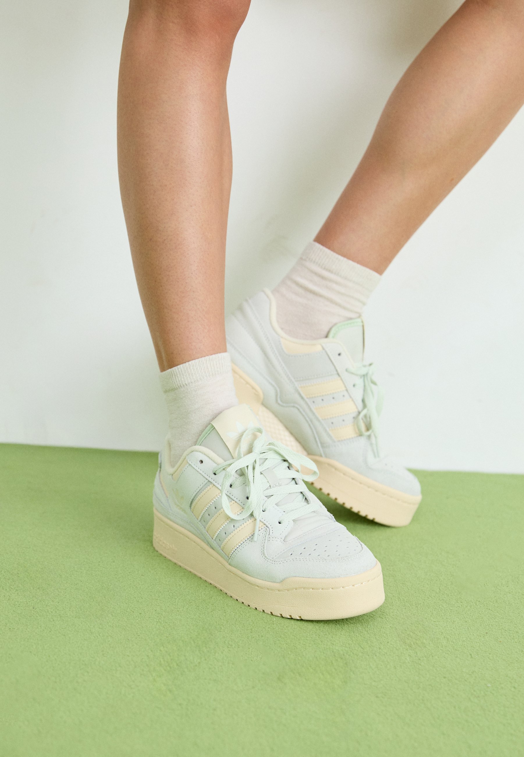 adidas forum bold vert pastel