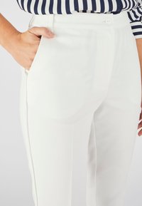 Damart Broek - blanc cassé