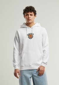 Mister Tee DETROIT TIGER HEAD - Mikina s kapucňou - white