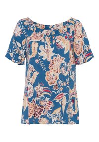 Květovaná blůza z modré látky s krátkými volánkovými rukávy, elastickým výstřihem a živým květinovým vzorem v růžových a krémových tónech.