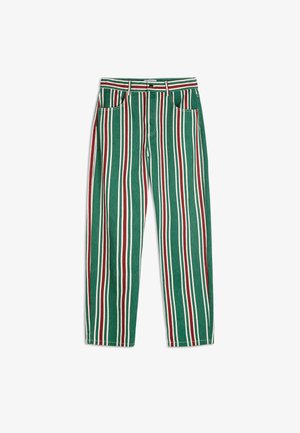 Zelene prugaste hlače s crvenim i bijelim vertikalnim prugama, s visokim strukom, ravnim krojem i standardnim dizajnom s pet džepova.