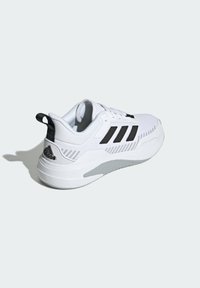 adidas Sportswear TRAINER V - Väglöparskor - white
