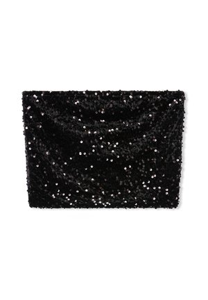 Borsa a pochette nera rettangolare coperta di pailettes nere lucide, con una superficie morbida e strutturata e senza manici o tracolle visibili.