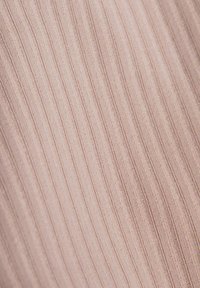 Non sélectionné, ashen rose