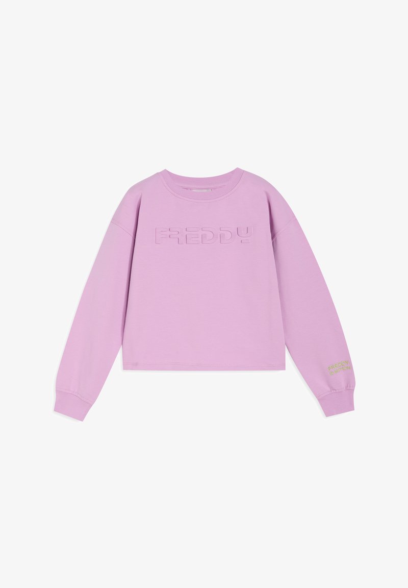 Sudadera color lila con mangas largas, cuello redondo y texto en relieve "FREDDY" en el frente. Detalles texturizados en la manga en verde.