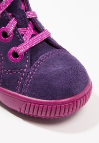 Superfit MOPPY - Vysoké tenisky - raisin