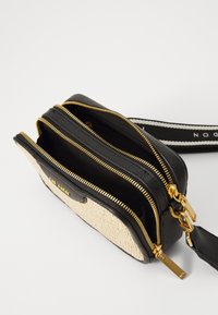 Ted Baker BARIA MINI WEBBING CAMERA BAG - Axelremsväska - black