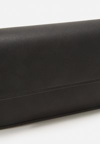 Zign UNISEX - Taška s příčným popruhem - black