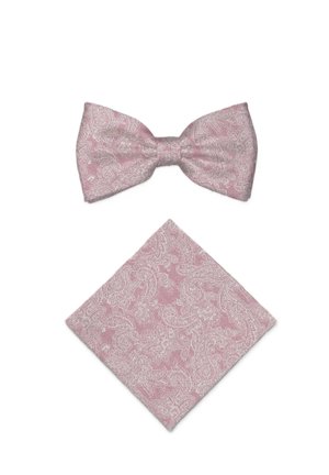 Rosa Fliegen mit Paisley-Muster und passendem Einstecktuch auf weißem Hintergrund.