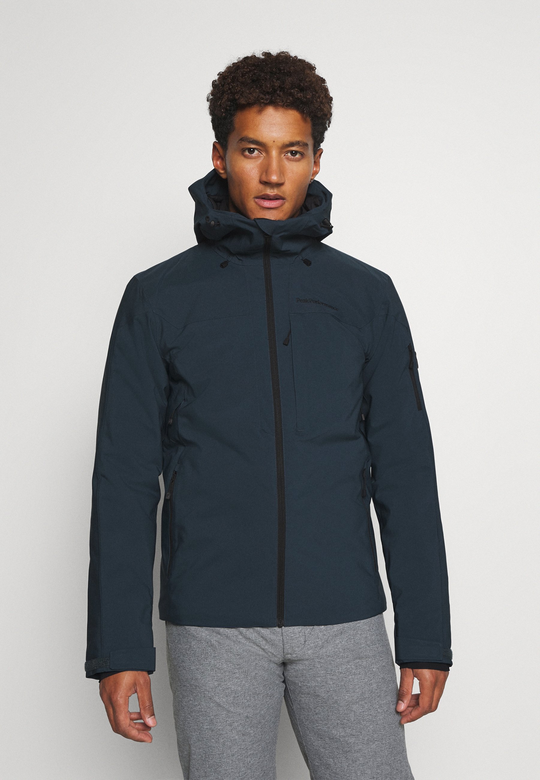 peak performance maroon jacket