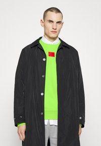 HUGO DIRAGOL - Camisola - bright green