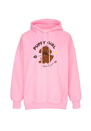Pink hættetrøje med forlomme, snore og en illustration af en brun hvalp med tekst "Puppy Girl" og små dekorative elementer.