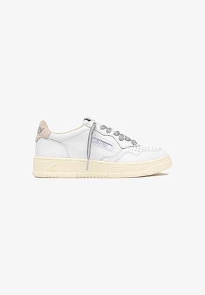 Autry, MEDALIST LOW - Zapatillas - white
