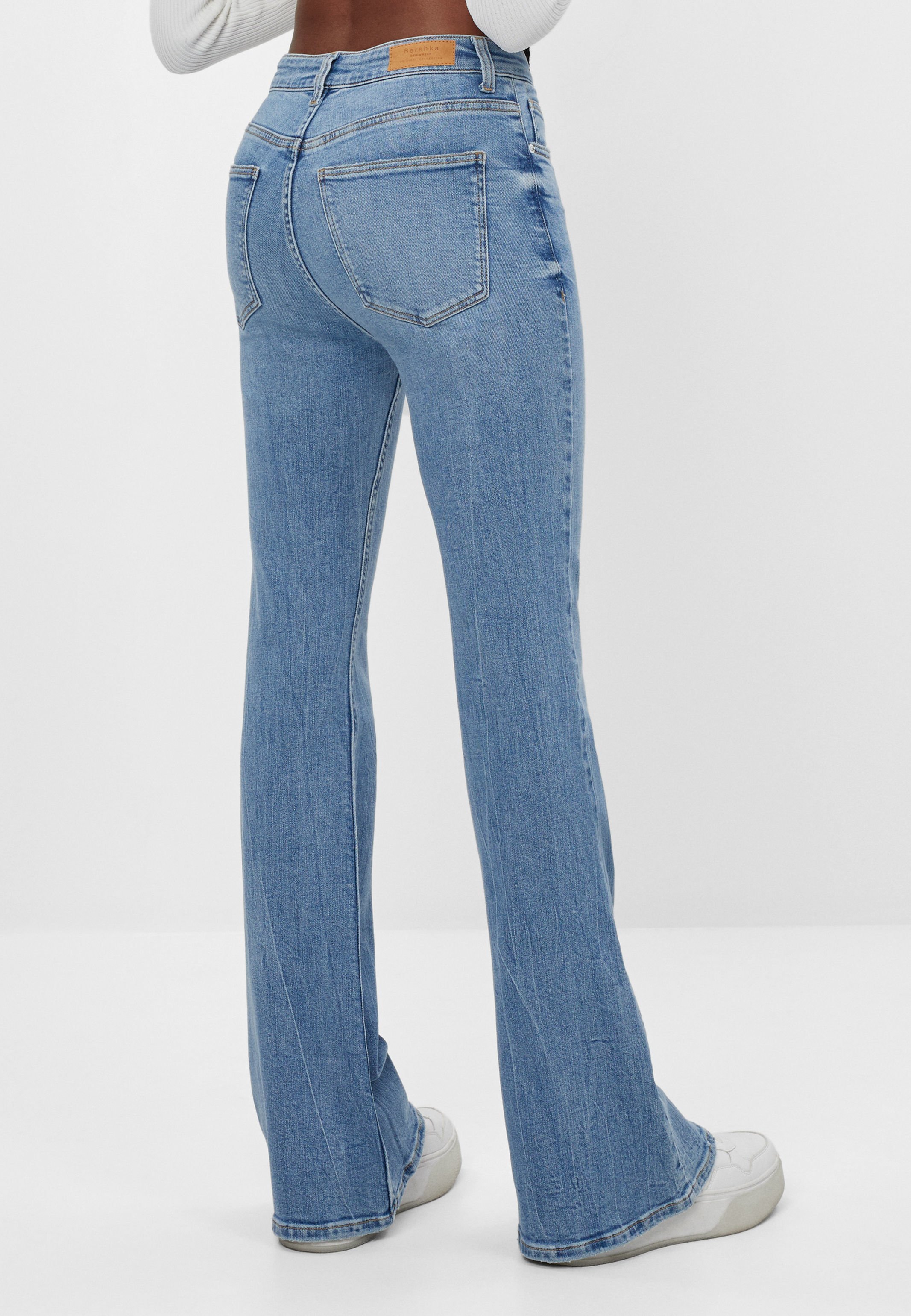 Jeans bootcut bershka Clearance