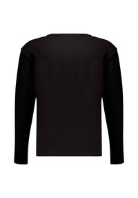 Zwarte trui met lange mouwen, voorzien van een eenvoudige, losse pasvorm, standaard ronde hals en een zachte textuur. Geen zichtbare patronen of ontwerpen.