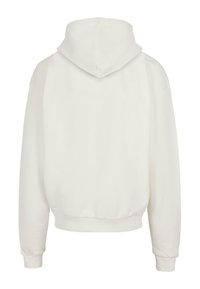 Weißer Kapuzenpullover mit lässigem Schnitt, weichem Material und gerippten Bündchen sowie Saum, ausgestattet mit einer geräumigen Kapuze und ohne sichtbares Branding.