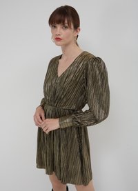 Calliope CORTO PLISSETTATO  - Vestito elegante - oro