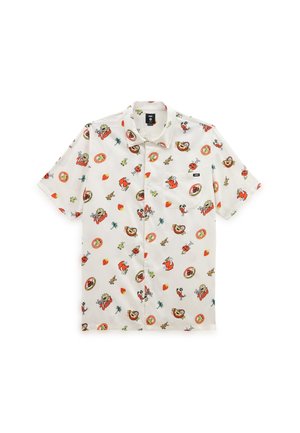 Chemise blanche à manches courtes boutonnée avec imprimés colorés de fruits et de personnages cartoon, comprenant des fraises, des cerises et des petits palmiers.
