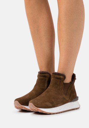Gioseppo Botines de cuña - brown