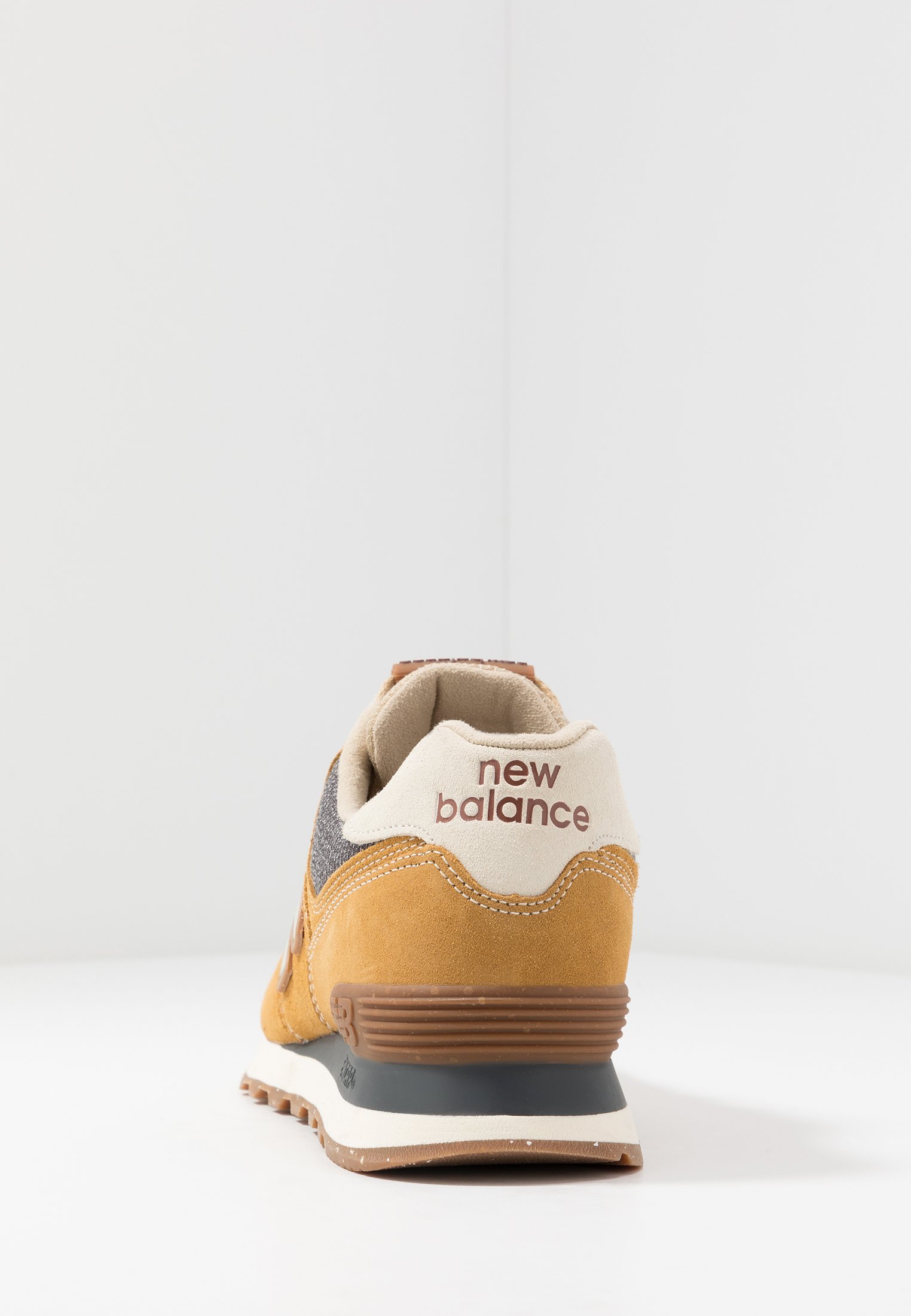 New Balance 574 - Baskets basses - brown/marron - ZALANDO.FR New Balance 574 - Baskets basses - brown/marron - ZALANDO.FR