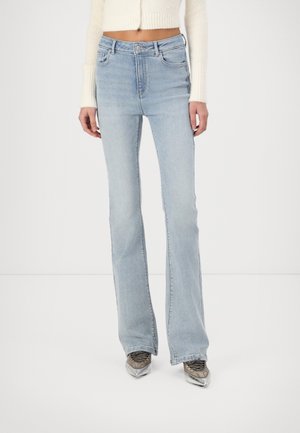 Flared Jeans - light-blue denim