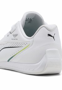 Puma ASTON MARTIN ARAMCO F1 TEAM DRIFT CAT LOW SNEAKERS - Sneakers basse - white/green lux