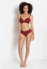 s.Oliver Sujetador push-up - bordeaux