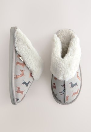 Graue Haussocke mit Kunstpelzkragen und verstreuten Dackelmuster in Braun und Schwarz. Weiche Textur mit abgerundeter Form und flacher Sohle.