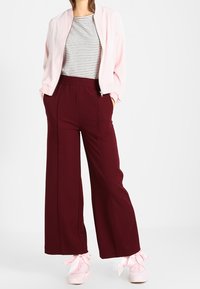 Even&Odd Giubbotto Bomber - light pink