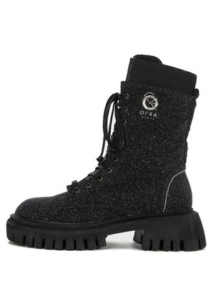 TRZEWIKI - Botki sznurowane