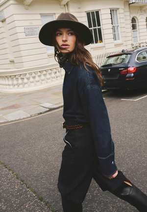 Next, FEDORA SNAFFLE HAT - Hat - brown snaffle