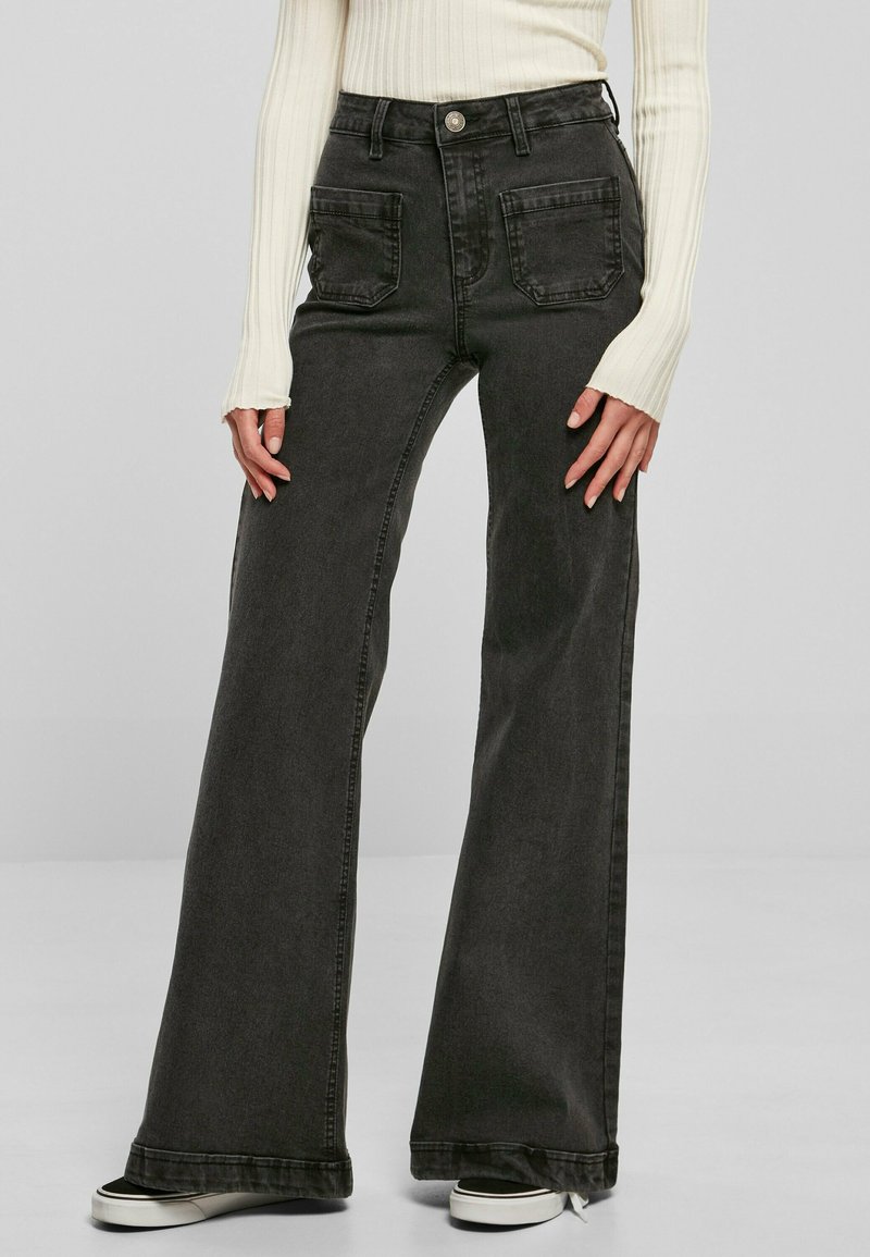 Urban Classics VINTAGE - Flared Jeans - black washed/zwart - Zalando.nl