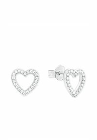 Orecchini a perno a forma di cuore in argento, con un bordo di pietre trasparenti, centro aperto e chiusura a spinta per una vestibilità sicura.